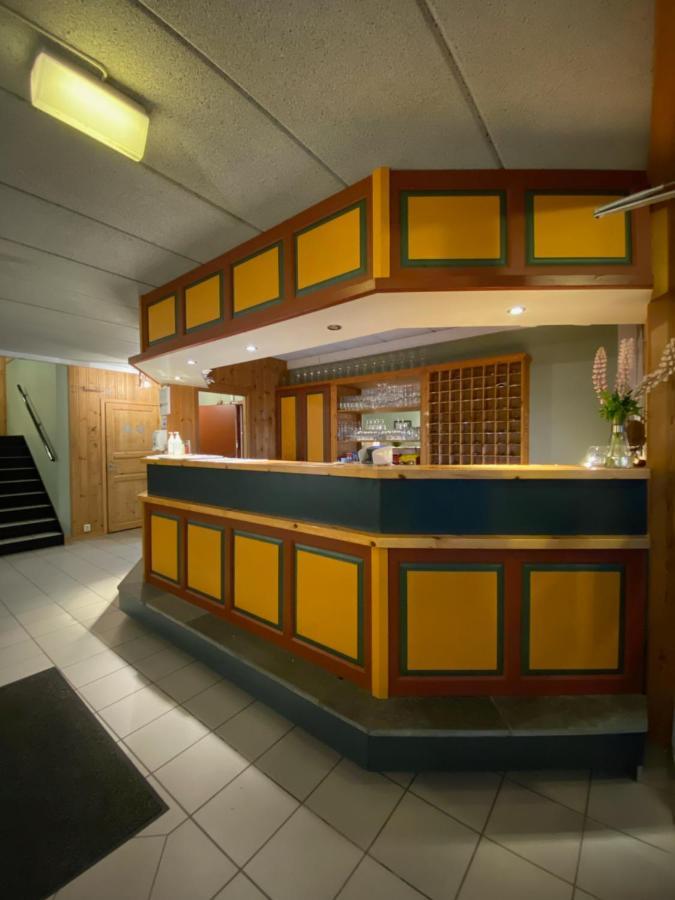 Traedal Hotel Sunndalsora Exterior photo